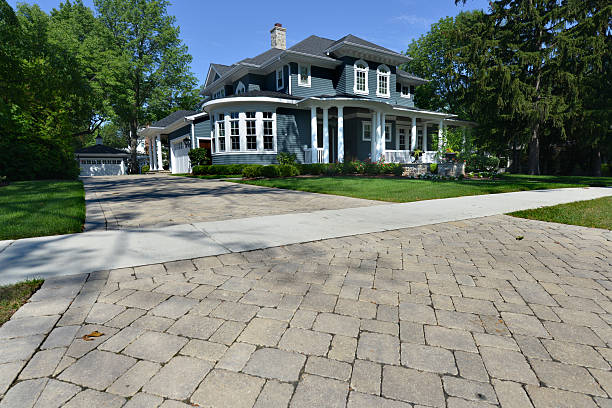 Best Professional Driveway Pavers  in Dent, OH